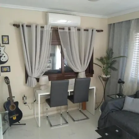 Skycozy Balcony شقة