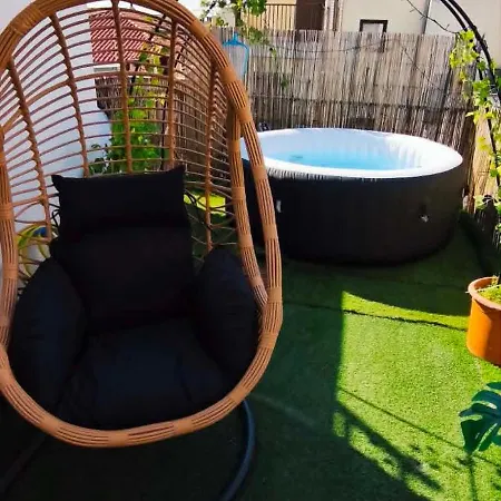 Daire Skycozy Balcony