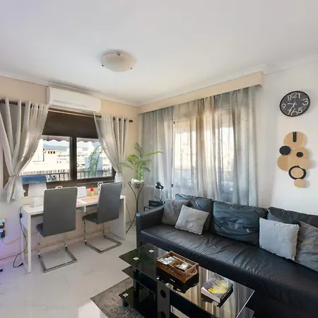 Skycozy Balcony Apartment *